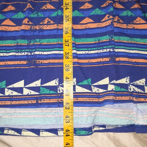 Lularoe maxi skirt in Aztech print size 2XL - Picture 5 of 7